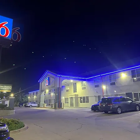 Motel 6 Tulsa, Ok Airport