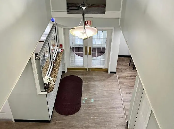 Economy - Airport Hotel 4*