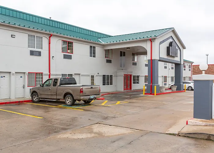 Economy - Airport Hotel