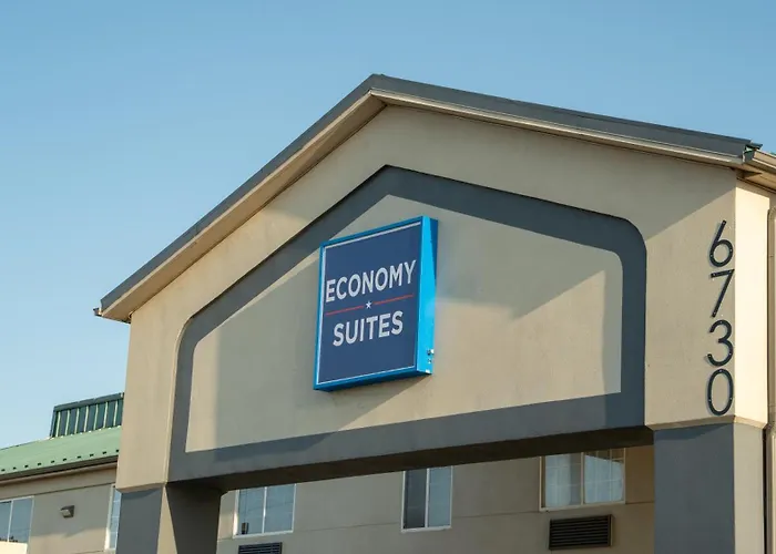 Economy - Airport 4*
