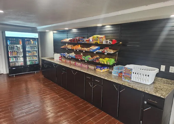 Economy - Airport Hotel
