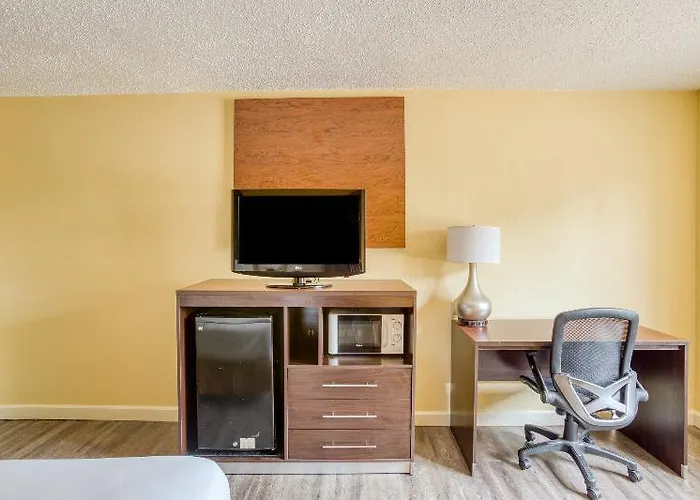 Hotel Economy - Airport
